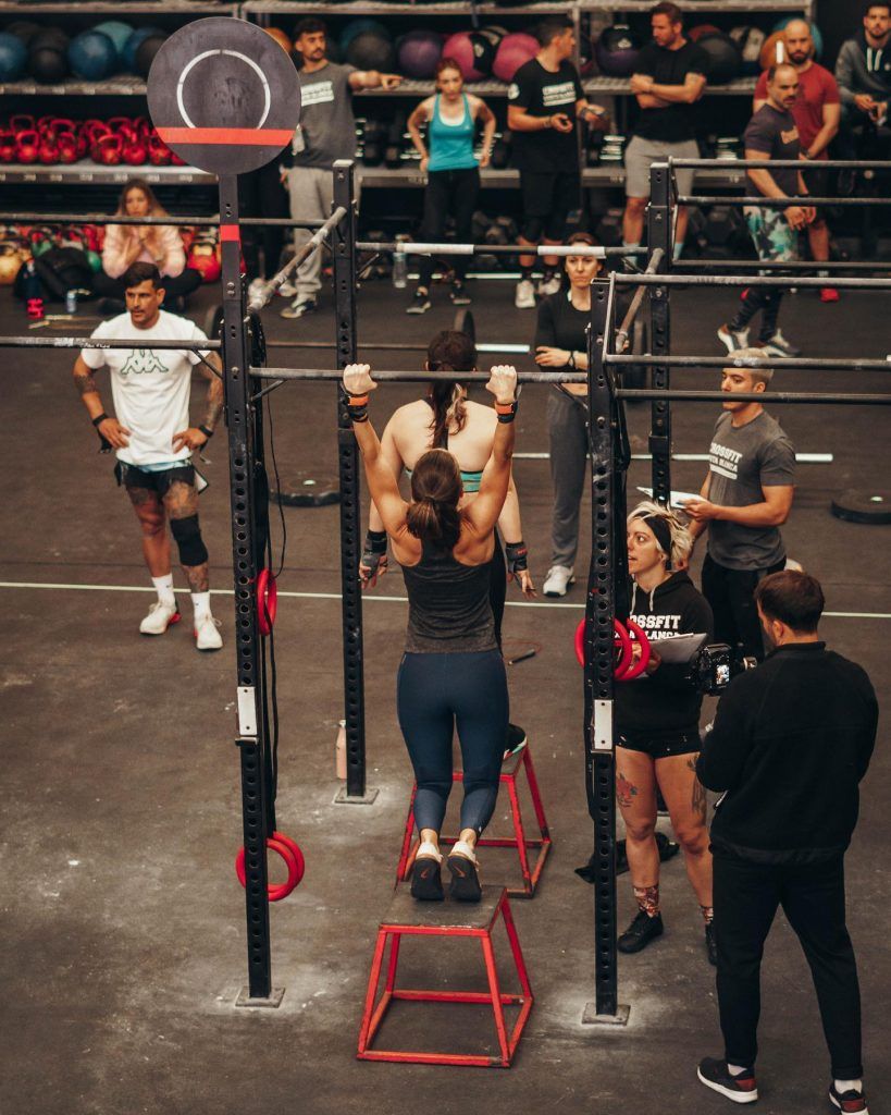 dominadas crossfit