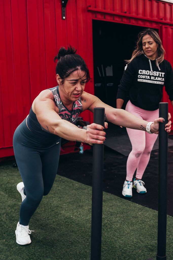 Impulsa Tu Fuerza y Resistencia con el Sled Push en CrossFit Costa Blanca